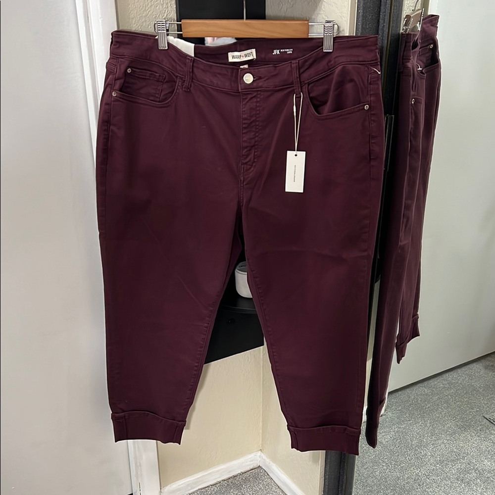 WARP + WEEP CUFFED CAPRIS SIZE 22